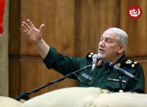 عکس؛ سفر در زمان؛ «سرلشکر رحیم صفوی در کنار خرازی و احمد کاظمی» در زمان جنگ؛ دهه 60