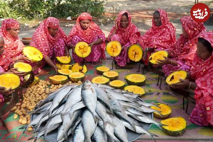 ببینید| غذای روستایی در هند؛ پخت یک غذای سنتی با ماهی صبور، کدو تنبل و سیب زمینی