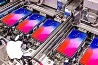 (ویدئو) عملیات تولید گوشی های آیفون در کارخانه مدرن اپل