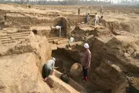 دیوارهای پایتخت مصر باستان سر از خاک درآوردند