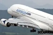 (ویدیو) فیلمی بی‌نظیر از پرواز یک ایرباس A380 برفراز یک استادیوم فوتبال