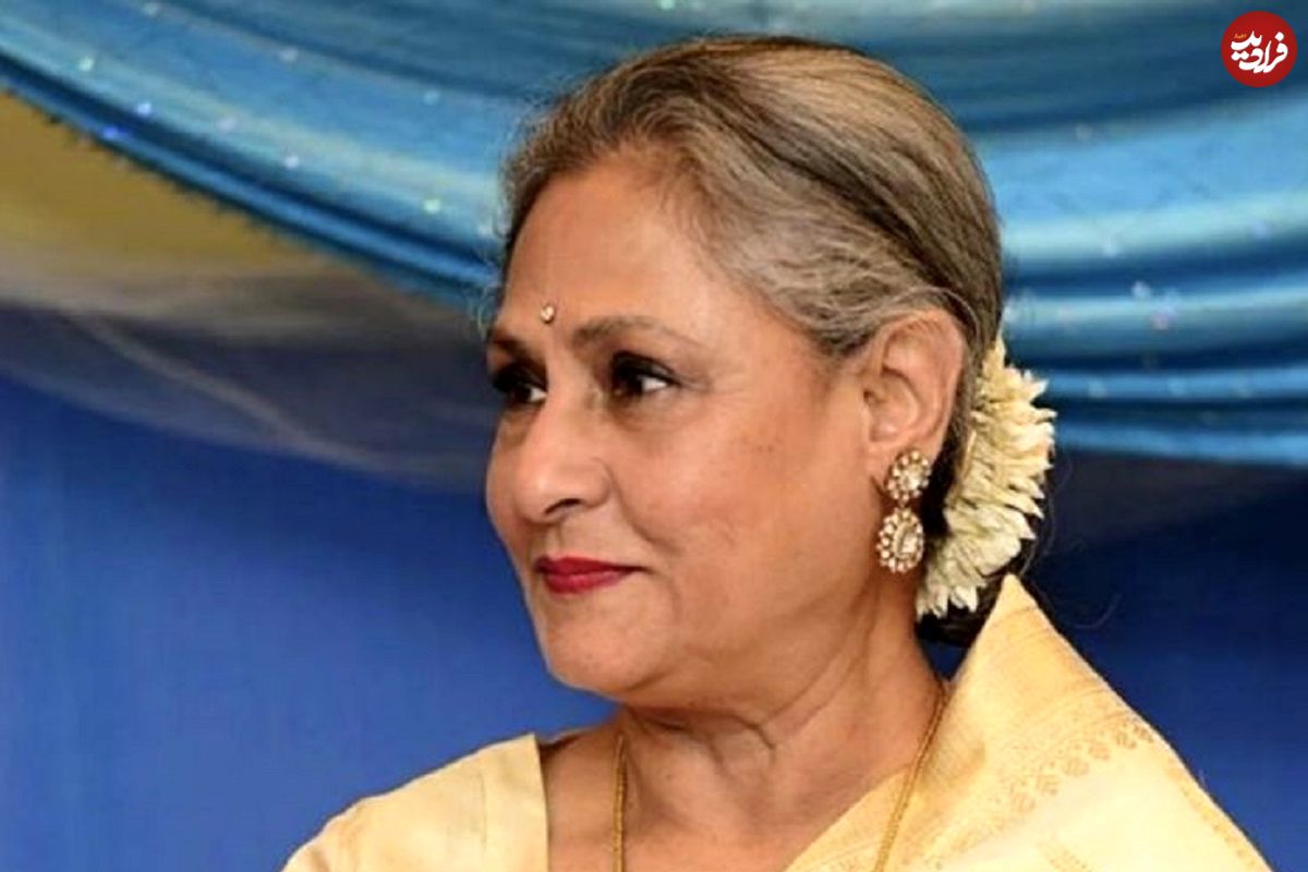 عکس| سفر در زمان؛ «جایا باچان» در جشن تولد آمیتا باچان در بمبئی؛ سال 1382