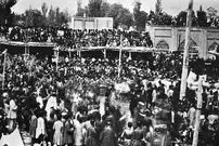 عکس| سفر در زمان؛ نمایی از برگزاری آیین تعزیه در دوران قاجار
