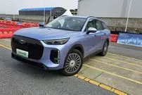 فونیکس F۹؛ پرچمدار لوکس چینی در ایران