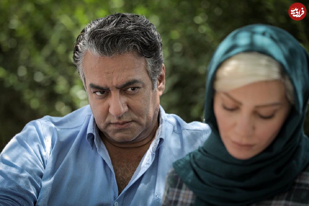 عکس؛ سفر در زمان؛ «سباستین نامزد شارلوت» سریال گاندو در 51 سالگی در یونان