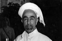 عکس؛ سفر در زمان؛ دیدار صمیمی «اولین پادشاهان عربستان و اردن»؛ سال 1327