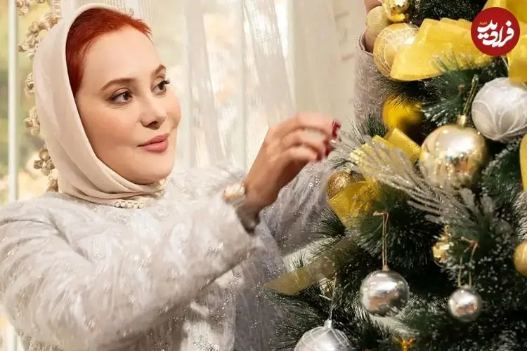 تصاویر؛ استایل زمستانی و درخشان «آرام جعفری»؛ پیشواز کریسمس با تم نقره‌ای 