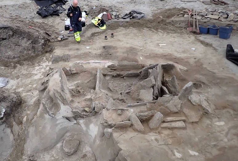 کشف یک قبر 4 هزار ساله در نروژ با استخوان‌های سالم (تصاویر)