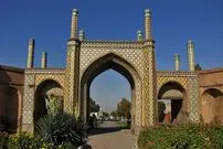 عکس| سفر زمان؛ عبور گوسفندها از «دروازه تهران شهر قزوین» در سال 1335
