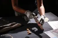 (عکس) کشف یک شمشیر ایرانی منحصر به فرد در میان گنجینه تاریخی
