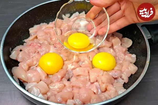 ببینید| طرز تهیه یک غذای فوری با مرغ و تخم مرغ