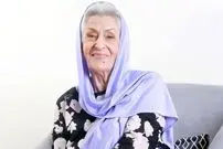 عکس| سفر در زمان؛ «ژاله علو» در دوران پیری و در کنار پسرش؛ دهه 90