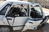 ( عکس) منهدم شدن پراید در پی حادثه رانندگی شدید در محور گیلان‌غرب
