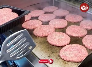 ببینید؛ غذای خیابانی در دانمارک؛ پخت و سرو محبوب ترین برگرها در کپنهاگ