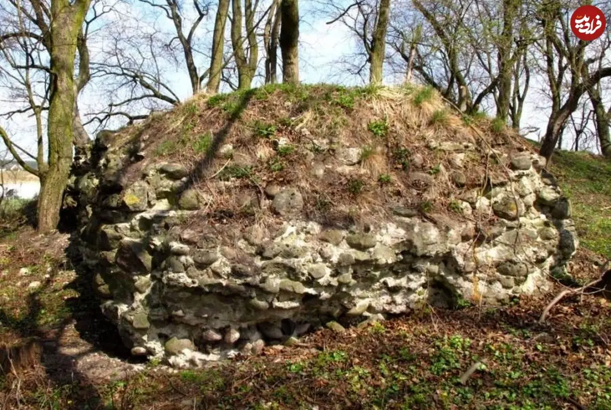 «جواهر اربابی» در ویرانه‌های قلعۀ قرون وسطایی پیدا شد