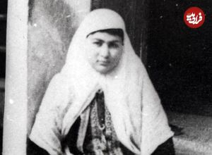 عکس؛ سفر به تاریخ؛ «باغبان‌باشی، زن صیغه‌ای ناصرالدین شاه» با ملاقه دم در آشپزخانه