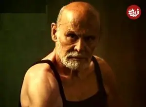 عکس| سفر زمان؛ «جمشید هاشم پور» 47 ساله در کنار دخترانش «ساناز و الناز»