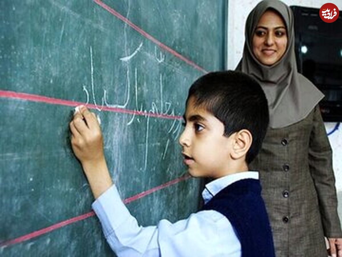 اعطا جایزه یک میلیارد تومانی به بهترین معلم مسلمان