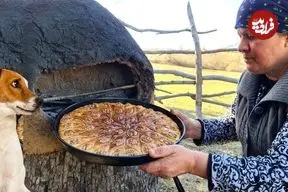 ببینید| غذای روستایی در آذربایجان؛ پخت باقلوا اصیل گردویی