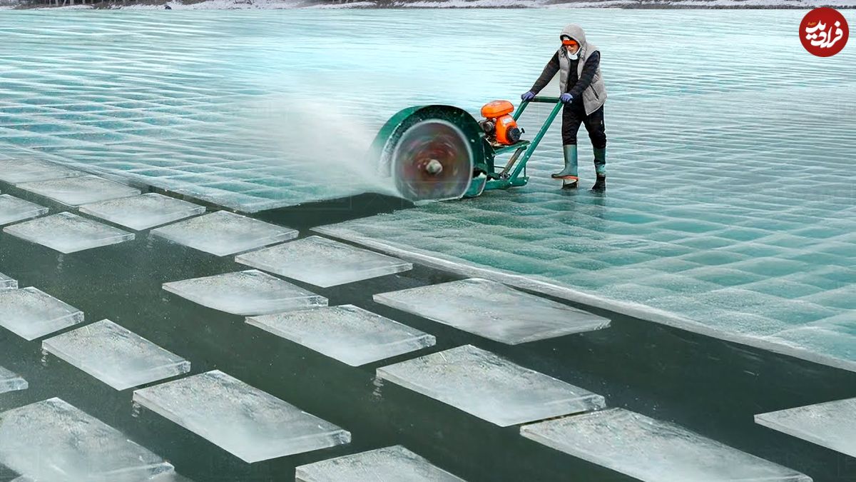 ببینید؛ نگاهی به کارخانه برش قالب یخ، تولید توپ فوتبال و تشک طبی در ژاپن