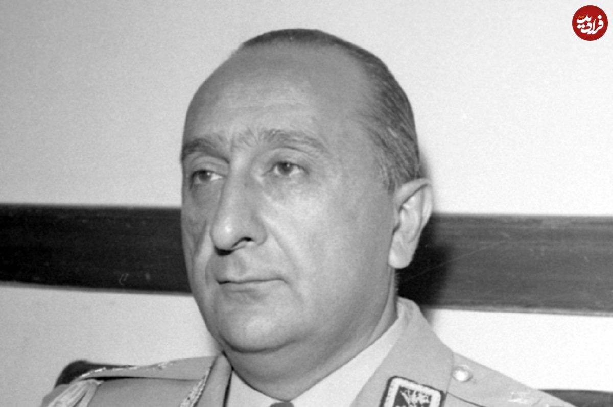 تصاویر؛ سفر در زمان؛ «نعمت‌الله نصیری، رئیس ساواک در دفتر کارش»؛ دهه 50