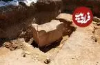 تابوت سنگی دست‌نخورده بعد از 1500 سال از عمق 3 متری زمین بیرون آمد