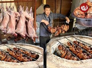 ببینید؛ غذای خیابانی در ازبکستان؛ کباب کردن گوشت گوسفند به روش متفاوت تاشکندی ها