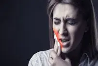 ۵ علامت پوسیدگی دندان که باید جدی بگیرید!
