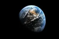 ببینید؛ زمین در حال کج شدن است!
