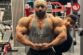 عکس| چهره پربیننده روز؛ «هادی چوپان» در کنار خودروی فراری سوپراسپرت اش