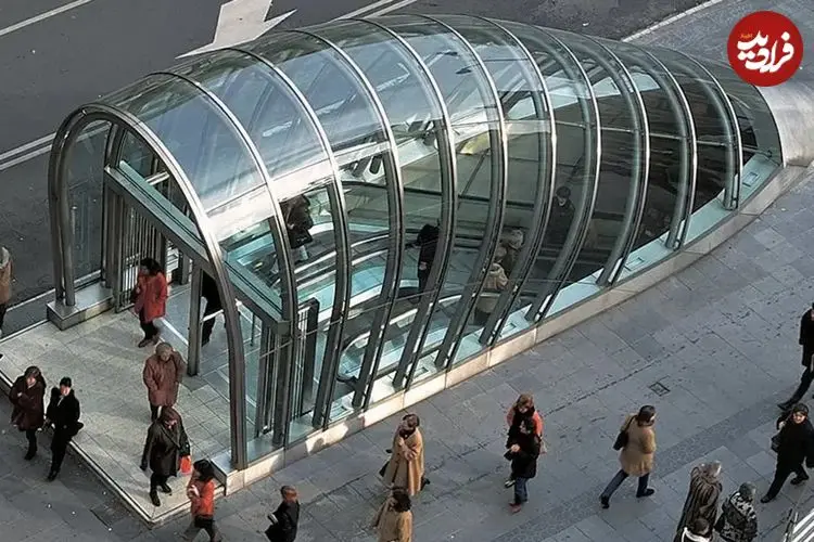 تصاویر؛ معماری ورودی ایستگاه مترو فُستریتوس