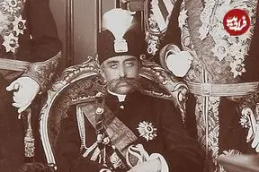 عکس| سفر زمان؛ عکس یادگاری مظفرالدین شاه در دربار عثمانی