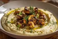 ببینید| طرز تهیه سوپ گل کلم خامه ای با قارچ به روش آشپز مشهور ایتالیایی