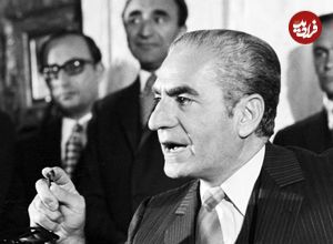 عکس؛ سفر در زمان؛ «محمدرضا پهلوی» در حال قدم زدن در زوریخ سوئیس؛ سال 1348