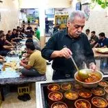 ببینید| غذای خیابانی در ایران؛ پخت آبگوشت سنتی در تهران