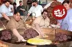 ببینید| غذای خیابانی در افغانستان؛ تهیه چپلی کباب پر طرفدار در کابل