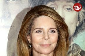 عکس| سفر در زمان؛ «ملک حسین پادشاه اردن و ملکه نور» در حال تماشای تمرینات نظامی در امان؛ سال 1362