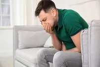 از علائم کمبود این ویتامین حالت تهوع است