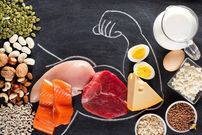 غذاهای پروتئینی مناسب افراد مسن