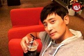 عکس| سفر زمان؛ «یونگ‌پو» در مراسم معرفی آخرین سریالش؛ 14 سال بعد از سریال جومونگ