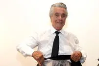 عکس| سفر در زمان؛ دیدار «محمدرضا گلزار» با «بهروز وثوقی»؛ سال 95