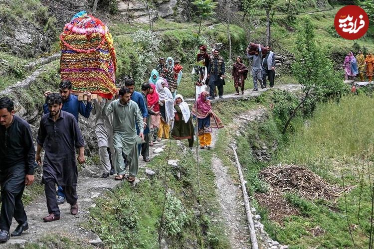 ببینید؛ جشن‌های عروسی در کشمیر ادامه دارد، حتی در سایه تهدید جنگ