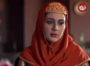 عکس| سفر زمان؛ چهرۀ «گلنار سریال گیلدخت» در اتاق گریم «بی‌همگان»
