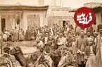 عکس| سفر در زمان؛ کارت‌پستالی با تصویر تحصن مشروطه‌خواهان در سفارت انگلیس