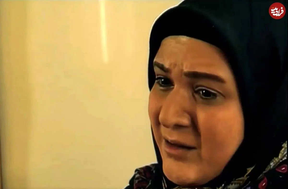 عکس| سفر در زمان؛ «هما» 13 سال بعد سریال پایتخت 1 در کنار همسر و پسرش در کیش؛ سال 1402