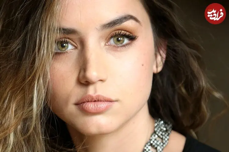 عکس| سفر در زمان؛ «آنا د آرماس» در مراسم افتتاحیه فروشگاه Natura در بارسلونا؛ سال 1391