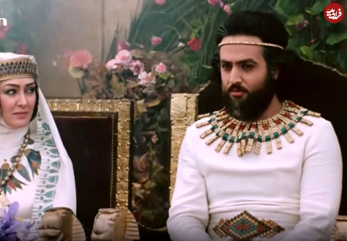 عکس| سفر در زمان؛ «یوزارسیف» در مراسم تشییع فرج الله سلحشور؛ سال 94