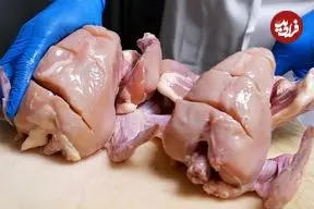 ببینید| غذای خیابانی در هند؛ پخت یک خوراک محلی با مرغ در دهلی نو