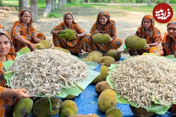 ببینید| غذای روستایی در هند؛ پخت یک غذای محلی با جک فروت و میگو 