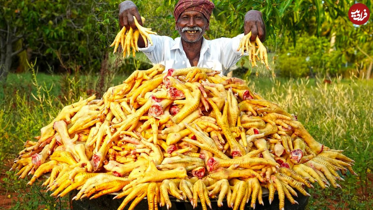 ببینید؛ غذای روستایی در هند؛ پخت یک غذای ارزان و خوشمزه با پای مرغ در جنگل